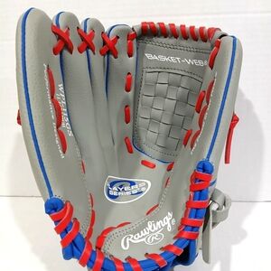 Rawlings Gray and Red Baseball Glove. Right Hand Glove, Left Hand Throw